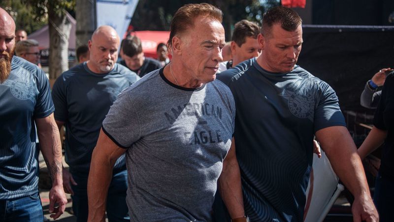 Arnold Schwarzenegger Diserang di Acara Olahraga