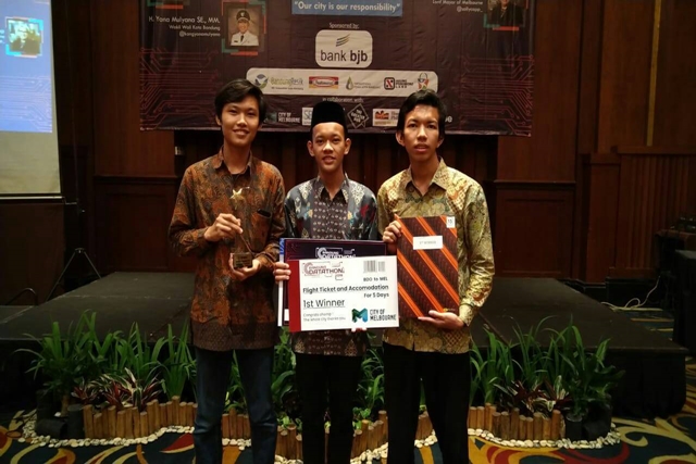 Mahasiswa ITB Buat Alat Bantu Mengemudi Bagi Tunarungu