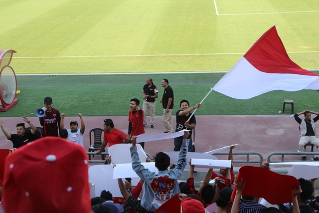 Warga Indonesia Dukung Timnas di Yordania