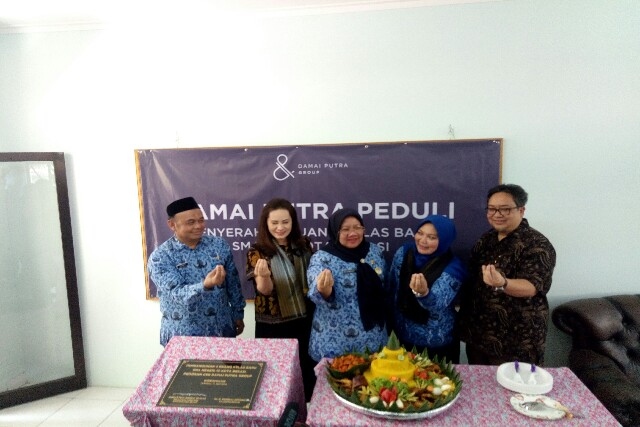 Damai Putra Grup Bangun Empat Ruang Kelas Baru di SMAN 10 Kota Bekasi