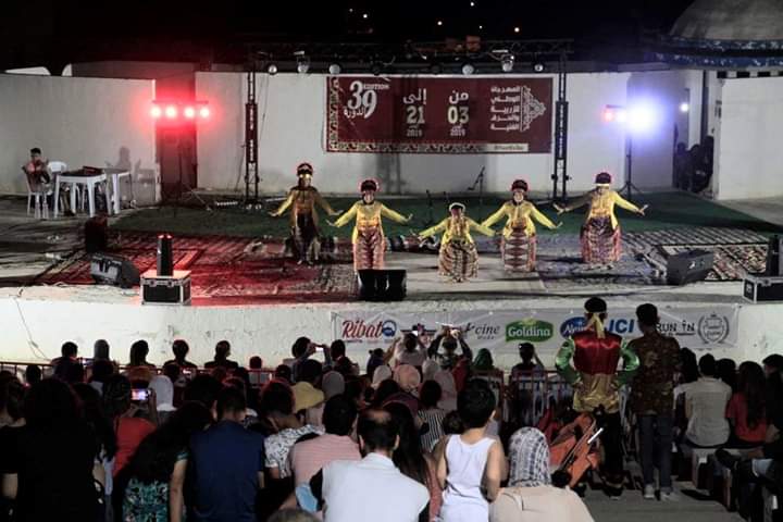Tim Budaya Indonesia Pukau Penonton di Tunisia