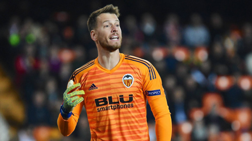 Jelang Laga Pembuka, Kiper Barcelona Cedera Pergelangan Tangan