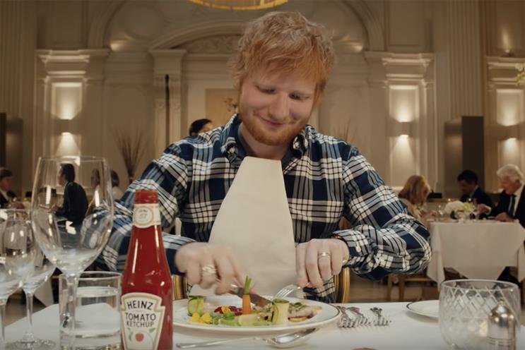 Botol Kecap Ed Sheeran Dijual di Lelang Amal