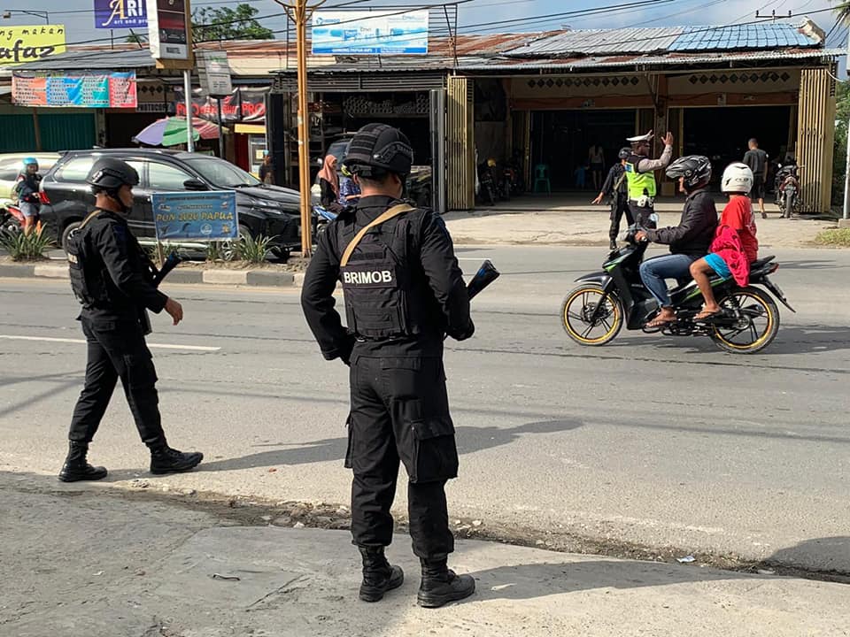 Pulihkan Keamanan di Papua, Brimob Polda Kepri Laksanakan Besembang Bercerite Kamtibmas dengan Masyarakat