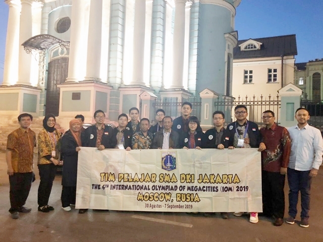 Tim Pelajar DKI Jakarta Raih Juara Kedua pada Olimpiade Metropolis Moskow