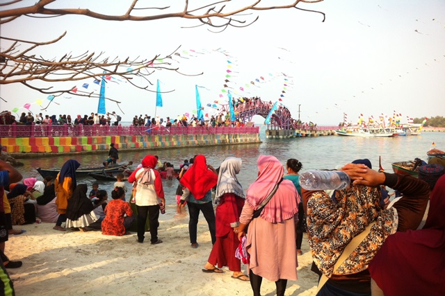 Oceanic Folk Festival Jakarta Digelar di Pulau Tidung