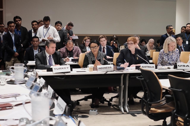 Menlu Retno Serukan Hentikan Krisis Kemanusiaan di Rakhine State