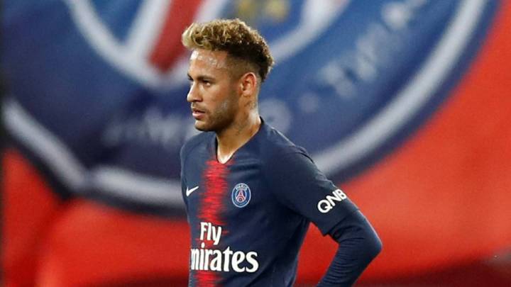 Neymar Absen Selama Empat Minggu
