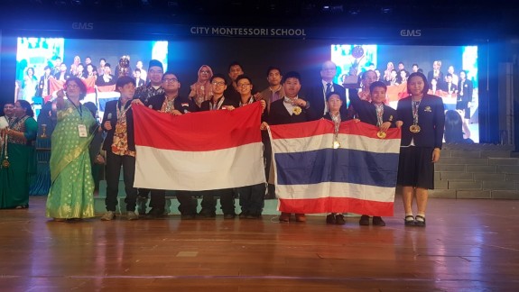 Tim SMP Indonesia Jadi Juara Lomba Matematika di India, Salah Satunya Dari Jember