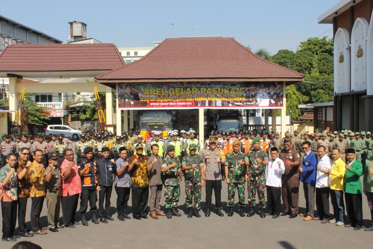 Jajaran TNI Polri di Jember Gelar Apel Pengamanan Pelantikan Presiden