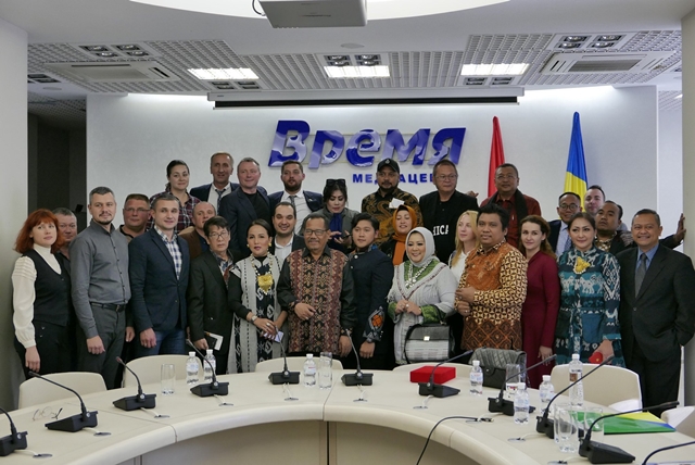 Rumah Kreatif Indonesia Hebat Kunjungi Ukraina Promosikan Produksi Indonesia