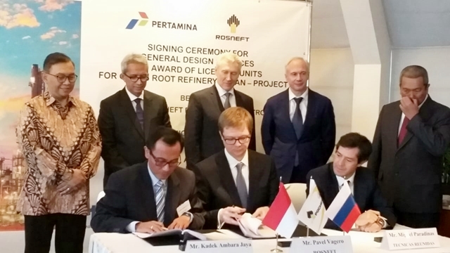 Tindak Lanjuti Kerja Sama, Pertamina dan Rosneft Tanda Tangani Kontrak Desain Kilang Minyak Tuban
