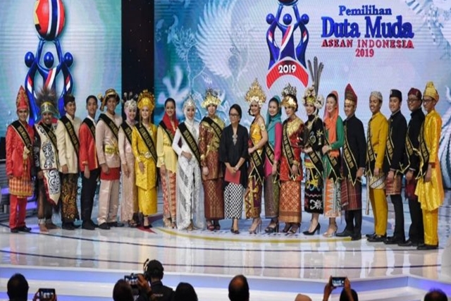 Mahasiswi Jember Jadi Duta Muda ASEAN Indonesia 2019