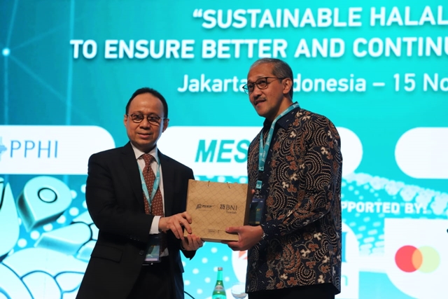 Wisata Halal Jadi Penggerak Utama Industri Halal Indonesia