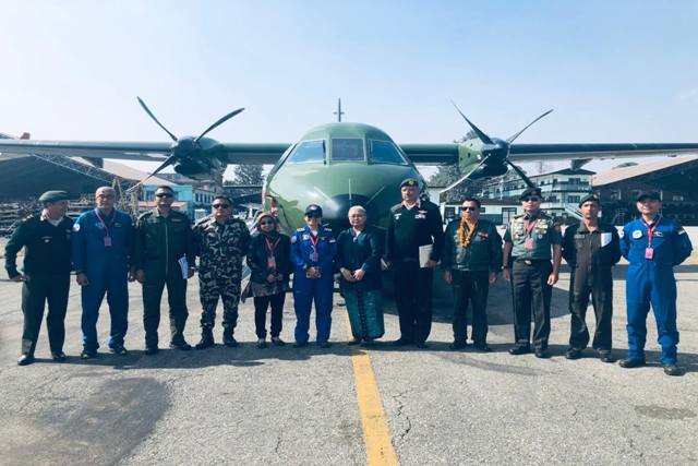 Pesawat CN-235-220 Buatan Indonesia Mengudara di Langit Himalaya
