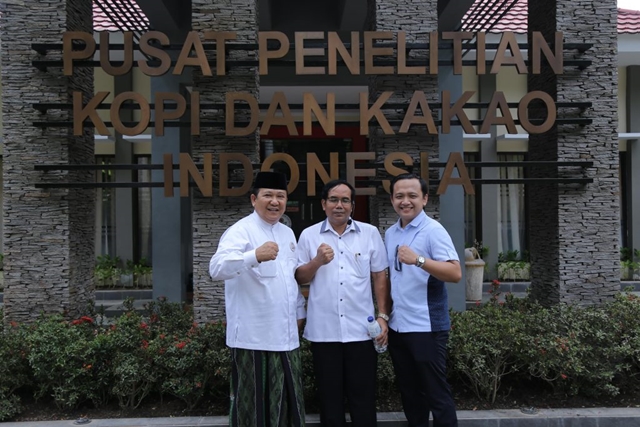 Cabup Jember Haji Hendy: Pemkab Jember Sepatutnya Peduli Masa Depan Puslit Koka yang Prestisius