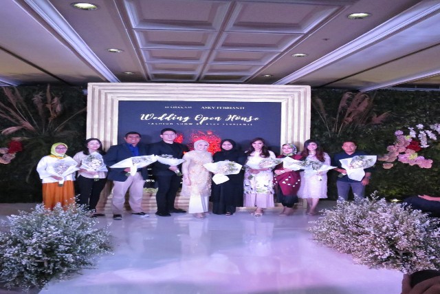 Desainer Asky Febrianti Persembahkan Indonesia Beauty 2019 di Wedding Open House