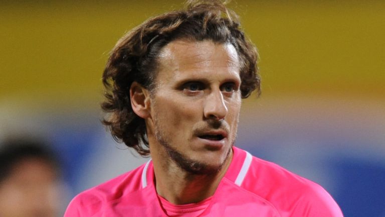 Diego Forlan Jadi Pelatih Klub Uruguay Penarol