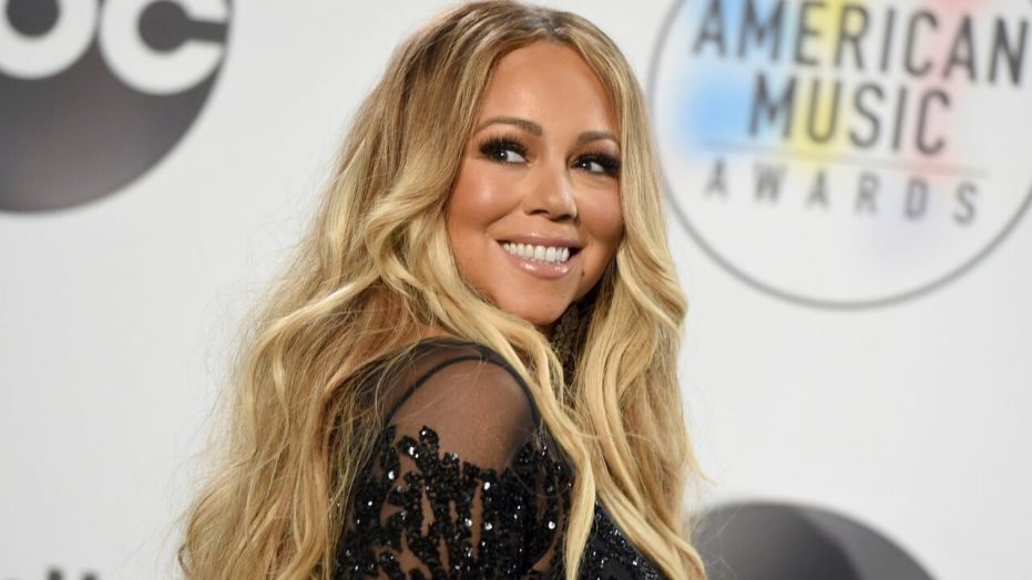 Akun Twitter Mariah Carey Diretas dan Diisi Postingan Rasis