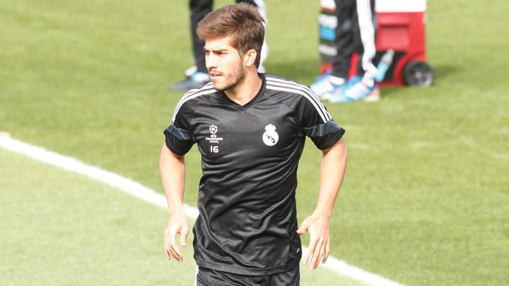 Mantan Gelandang Real Madrid Silva Gabung ke Gremio