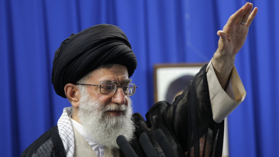 Ayatollah Ali Khamenei: Pembunuhan Atas Soleimani Adalah Tindakan Pengecut