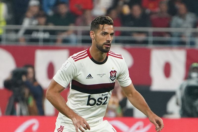 Arsenal Incar Bek Flamengo Mari