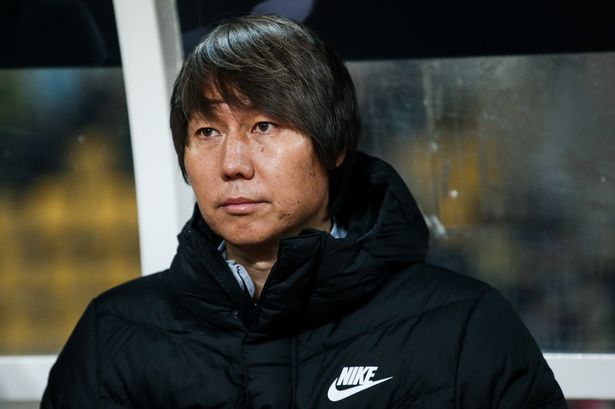 Pelatih Timnas China Sumbangkan Satu Juta Yuan untuk Kampanye Anti-virus Corona