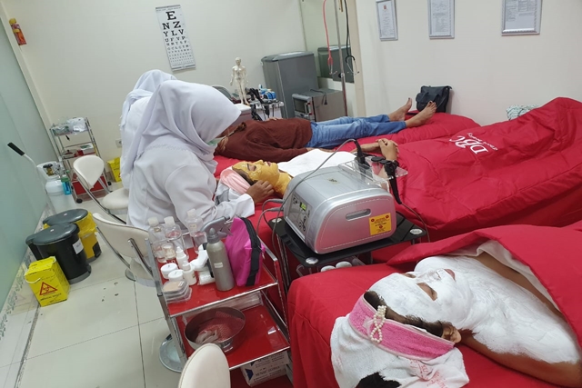 Pelaku Bisnis Kecantikan Keluhkan Berkurangnya Pelanggan Karena Covid-19