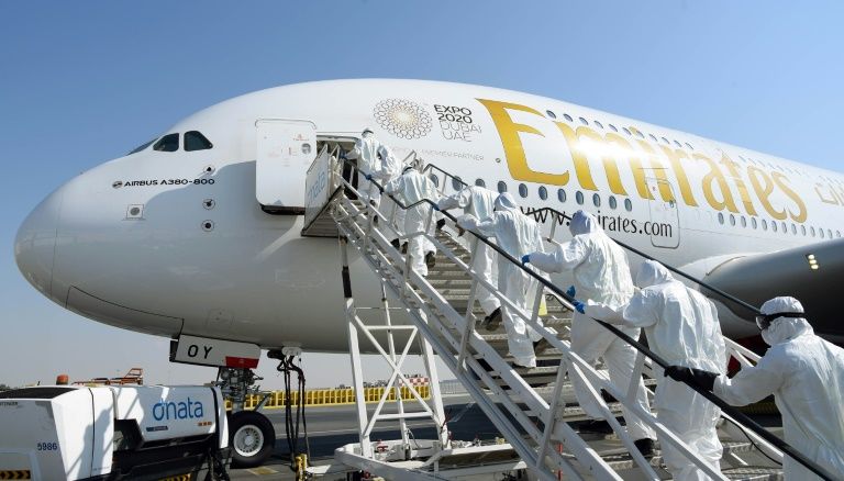 Emirates Hentikan Sementara Semua Penerbangan