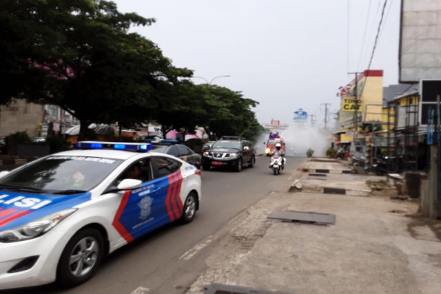 Penyemprotan Disinfektan Dilakukan PMI Depok Sampai Awal April