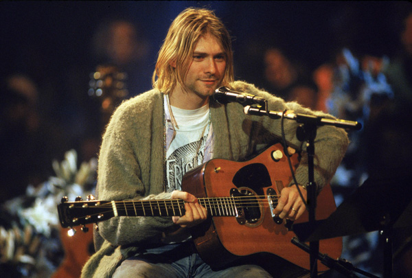 Gitar Akustik Kurt Cobain di Acara MTV Unplugged Dilelang
