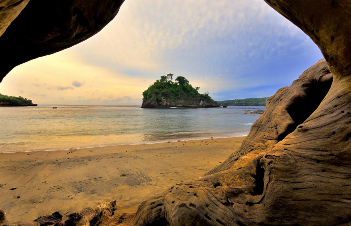 Destinasi Nusa Penida Siap Dibuka Lagi, Protokol Kesehatan Diterapkan