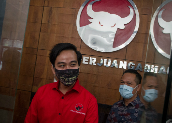 Gibran Berpotensi Lawan Kotak Kosong, PDIP: Rakyat yang Putuskan