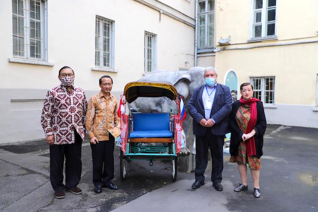 Wow, Ada Becak Yogyakarta di Moskow