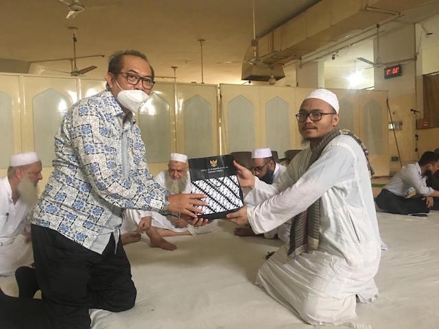 Di Tengah Pandemi Covid-19, KBRI Islamabad Kunjungi Raiwind dan Perkuat Moril Para Santri WNI