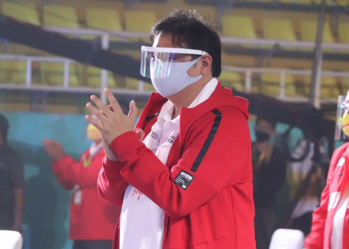 Airlangga Cemas PSBB Jakarta Berdampak ke Ekonomi Nasional