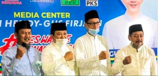 Dukungan, Doa dan Restu Mantan Bupati dan Wakil Bupati Jember untuk H Hendy Siswanto-Gus Firjaun