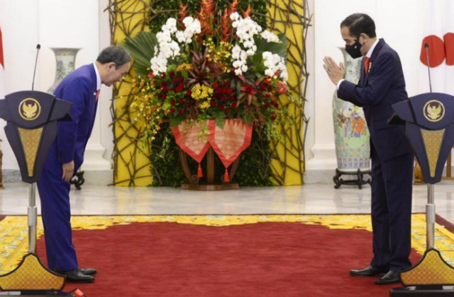 Momen Akrab Jokowi dengan PM Jepang Yoshihide Suga