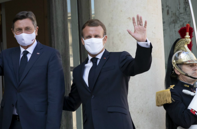 Macron Bikin Gaduh Hina Islam, Kemlu Panggil Dubes Prancis