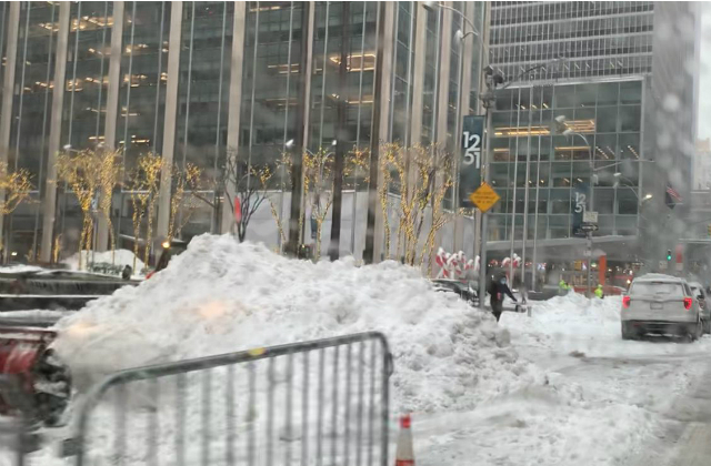 Badai Salju Mencekam Landa AS, Terdahsyat di New York