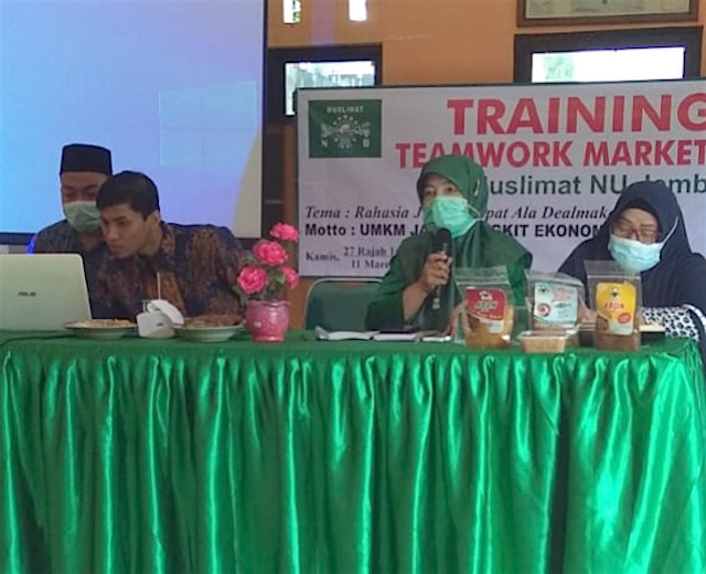 Muslimat NU Jember Adakan Pelatihan Pemasaran Bisnis Online