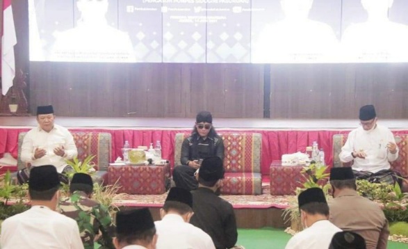 Bersama Gus Miftah, Pemkab Jember Bina Mental Spiritual ASN dan Gelar Pengajian