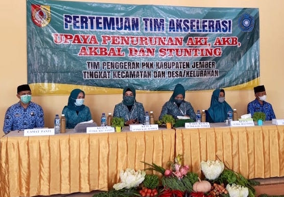 TP PKK Jember Survei ke Desa Panti untuk Memetakan AKI, AKB & Stunting