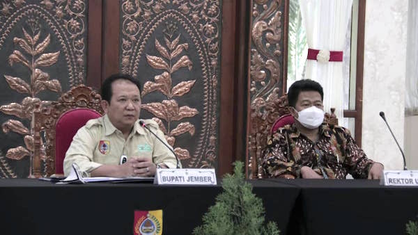 MoU Universitas Muhammadiyah untuk Tingkatkan Kualitas Pelayanan Pemkab Jember