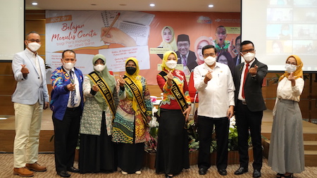Kickoff Menulis Buku Cerita untuk Para Inohong se-Jawa Barat