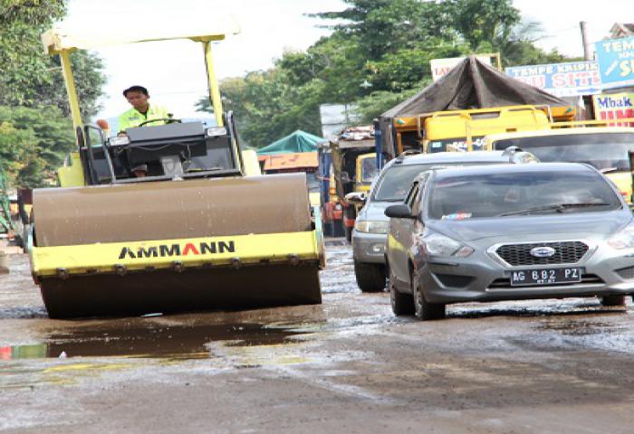 Kemendag Dorong Penggunaan Karet Alam untuk Bahan Campuran Aspal