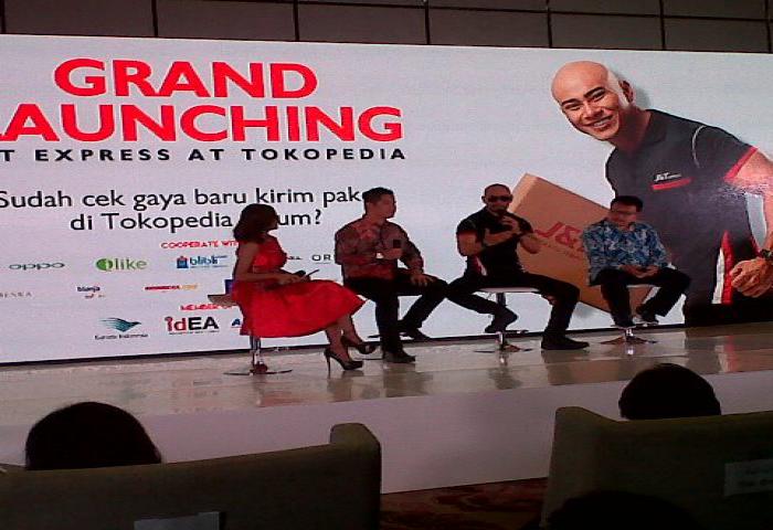 J&T Express dan Tokopedia Jalin Kerjasama Guna Permudah Layanan E-Commerce di Indonesia