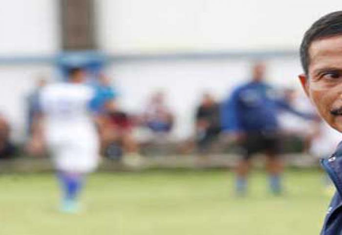Essien Dan Cole Belum Berikan Kontribusi Bagi Persib