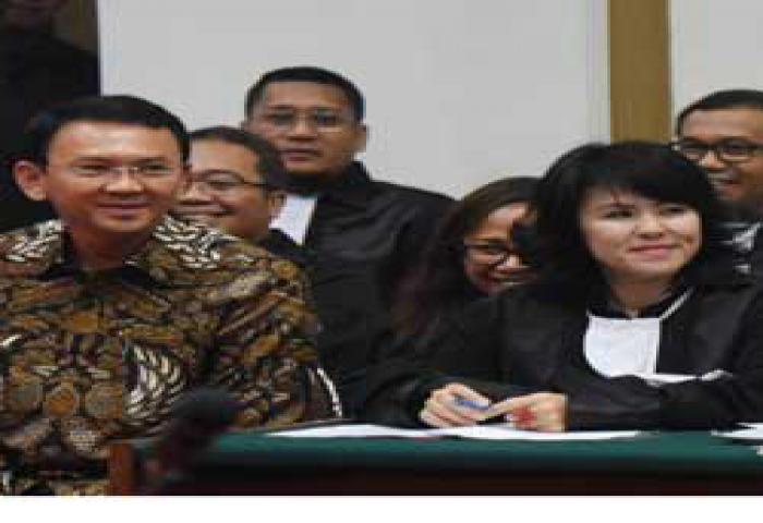 Pengacara Ahok Uji Keberanian JPU Tuntut Bebas