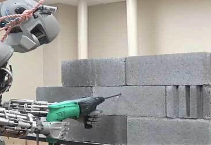 Robot Humanoid Canggih Buatan Rusia